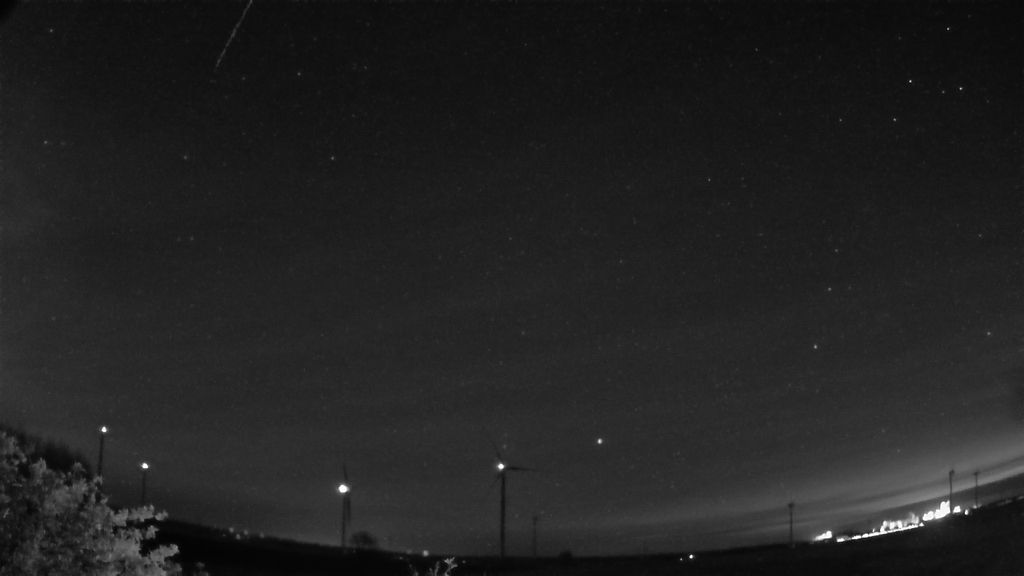Meteor_20230501_035341.jpg
