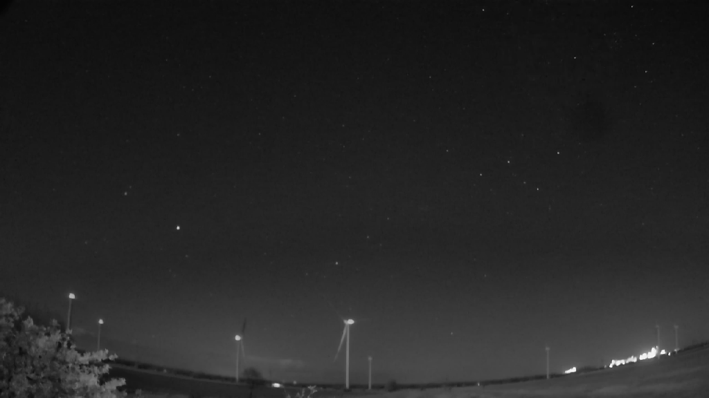 Meteor_20230503_005628.gif