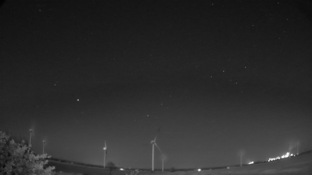Meteor_20230504_005206.gif