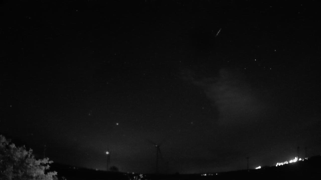 Meteor_20230509_013603.jpg