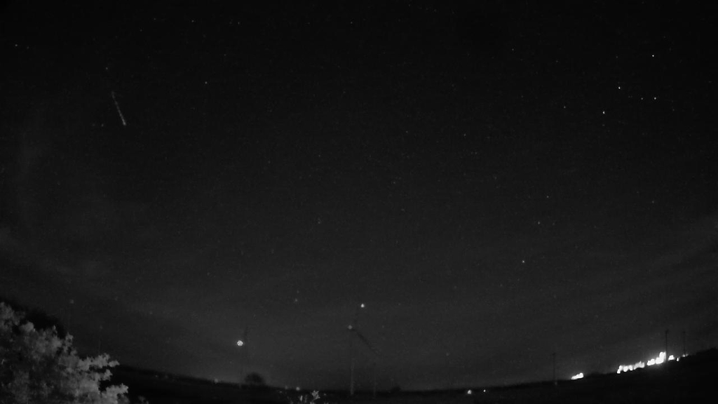Meteor_20230509_024422.jpg