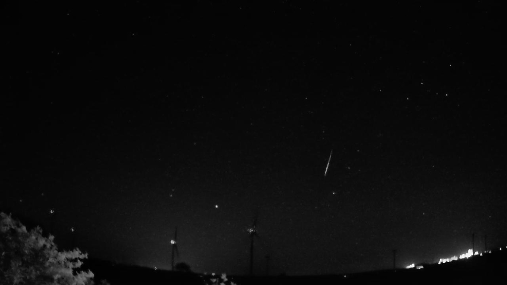 Meteor_20230513_014808.jpg