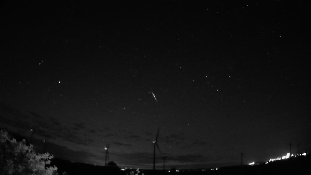 Meteor_20230513_233047.jpg