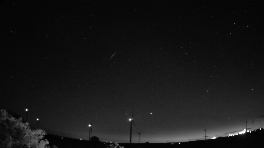 Meteor_20230520_023013.jpg